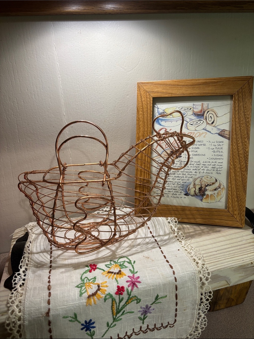 Vintage style Copper Wire chicken Basket - Decorative Farmhouse Accent